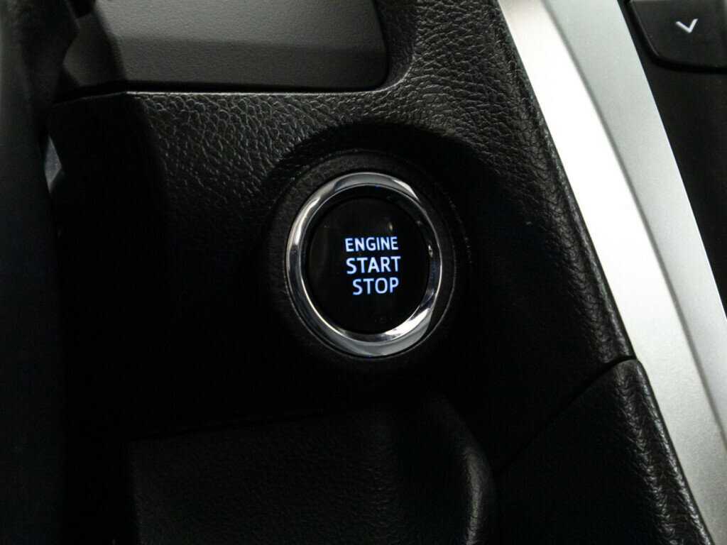 Toyota Camry б/у, 2016, Автоматическая. Фото: #22