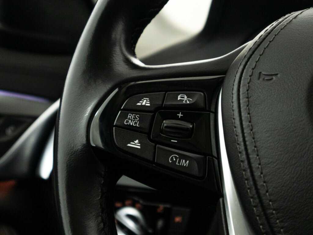 BMW 5 серии б/у, 2018, Автоматическая. Фото: #23