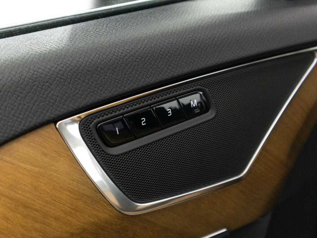 Volvo XC90 б/у, 2015, Автоматическая. Фото: #19