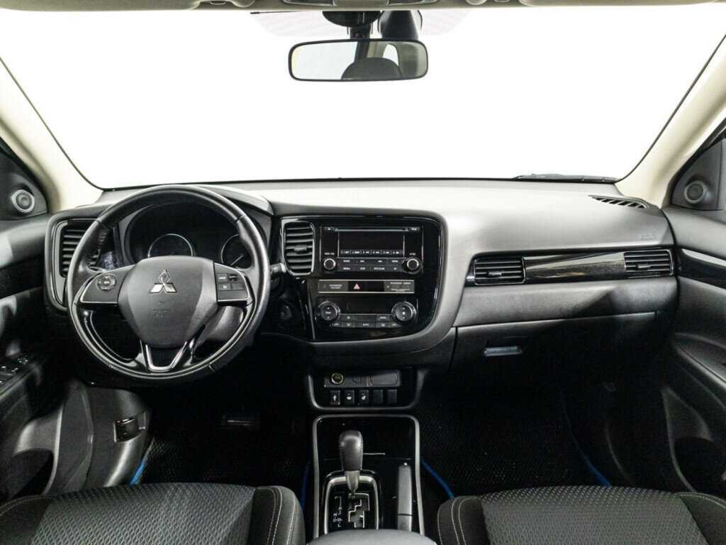 Mitsubishi Outlander б/у, 2019, Вариатор. Фото: #12