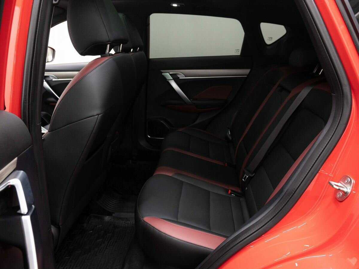 Geely Coolray б/у, 2023, Роботизированная. Фото: #8