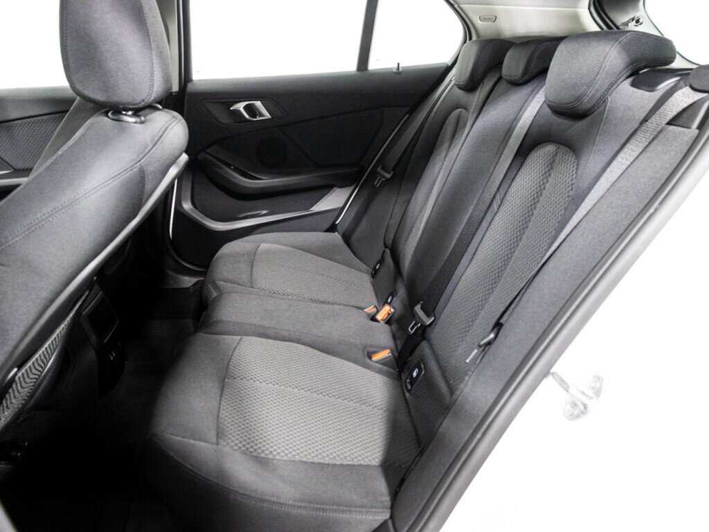 BMW 1 серии б/у, 2019, Автоматическая. Фото: #9