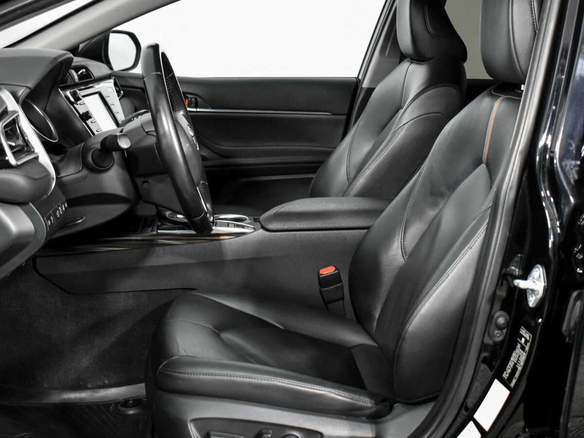 Toyota Camry б/у, 2020, Автоматическая. Фото: #8