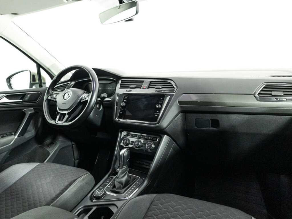 Volkswagen Tiguan б/у, 2018, Роботизированная. Фото: #8