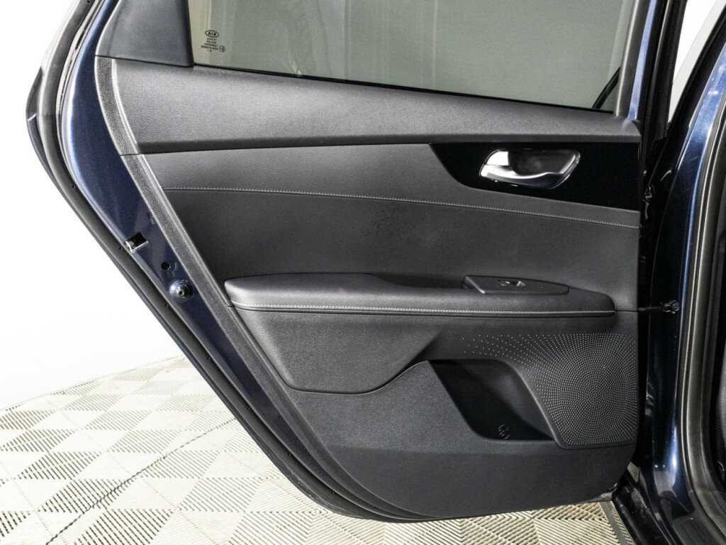 Kia Cerato б/у, 2021, Автоматическая. Фото: #27