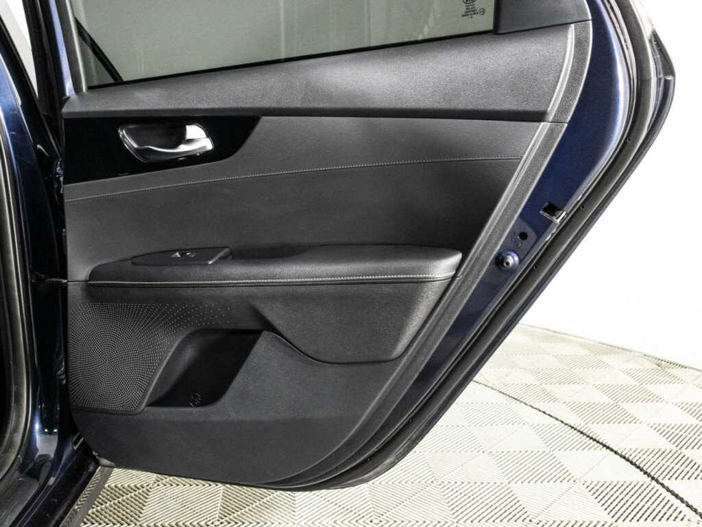 Kia Cerato б/у, 2021, Автоматическая. Фото: #28