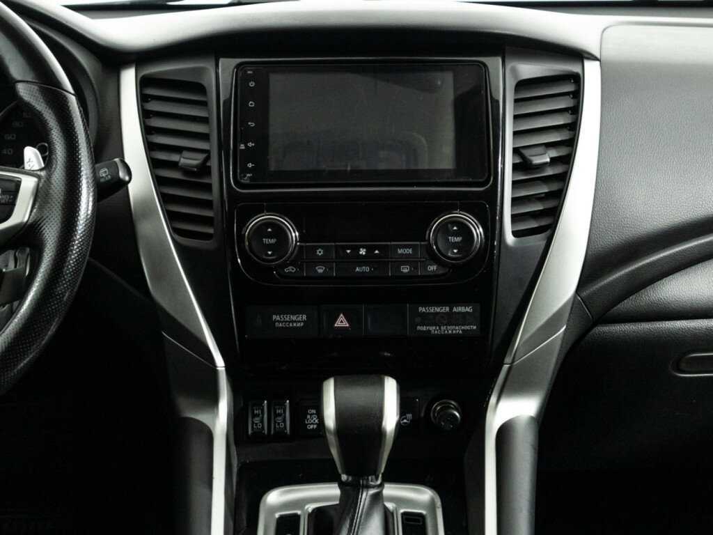 Mitsubishi Pajero Sport б/у, 2018, Автоматическая. Фото: #13