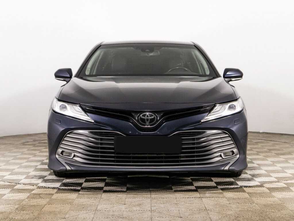 Toyota Camry б/у, 2019, Автоматическая. Фото: #1
