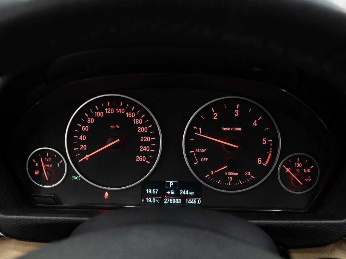 BMW 3 серии б/у, 2013, Автоматическая. Фото: #16