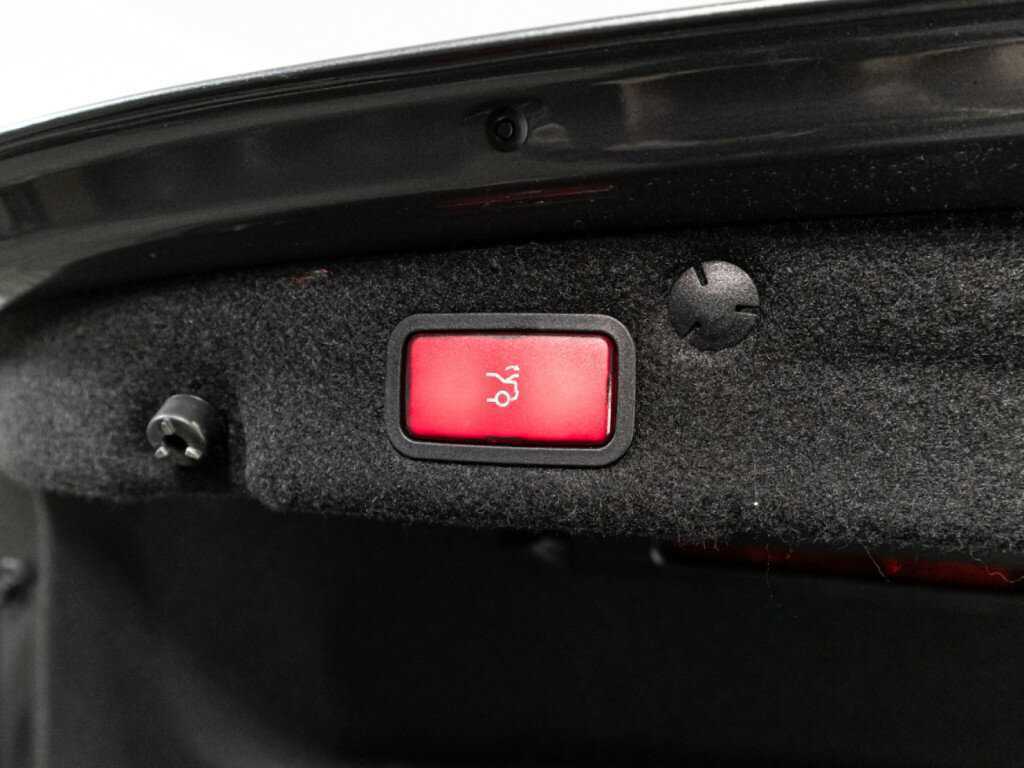 Mercedes-Benz C-Класс б/у, 2020, Автоматическая. Фото: #14