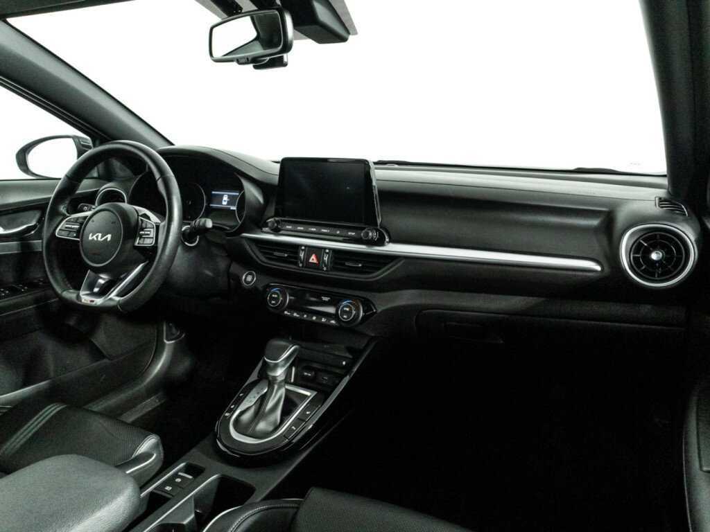 Kia Cerato б/у, 2022, Автоматическая. Фото: #9
