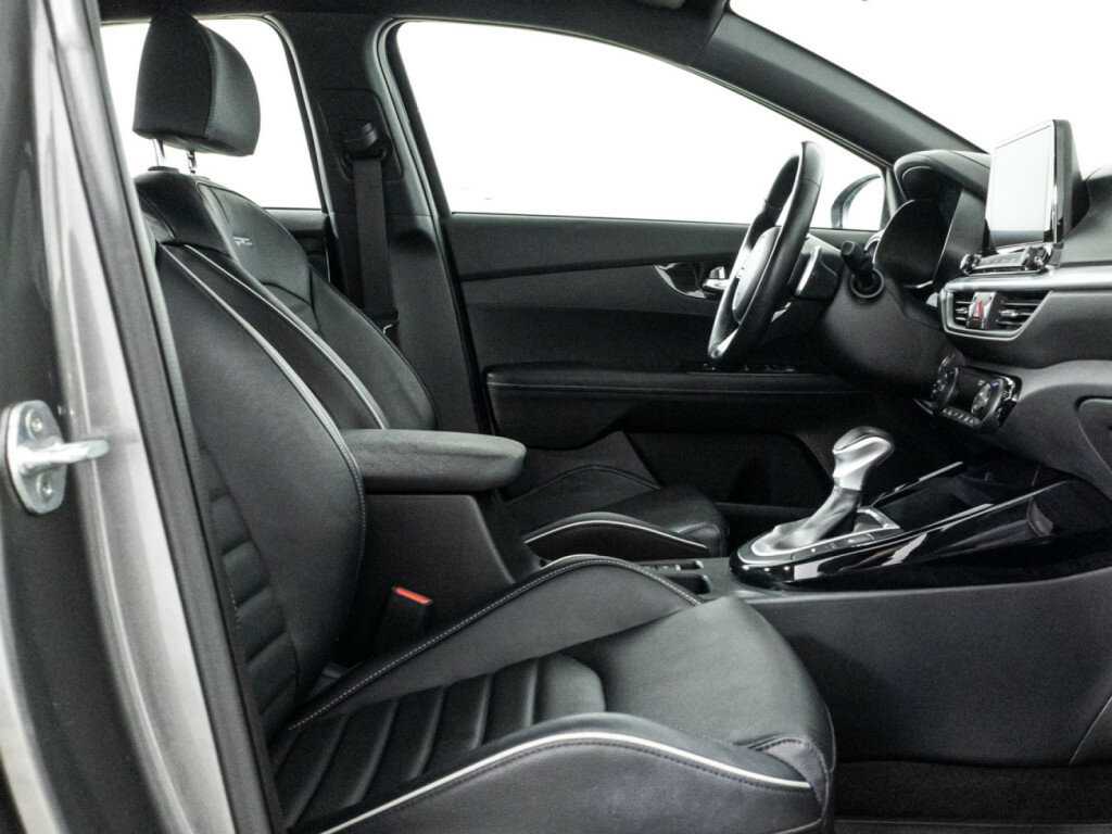 Kia Cerato б/у, 2022, Автоматическая. Фото: #15