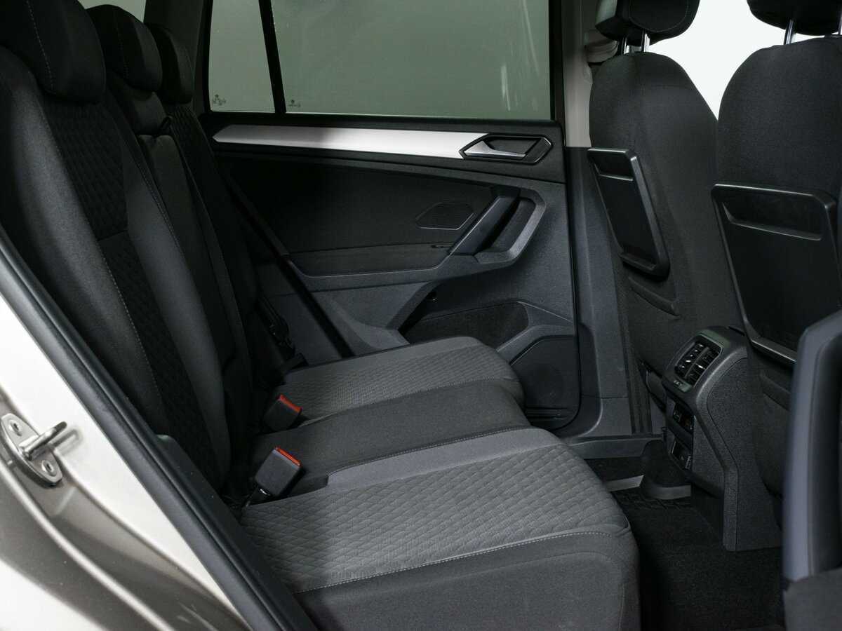 Volkswagen Tiguan б/у, 2018, Роботизированная. Фото: #9