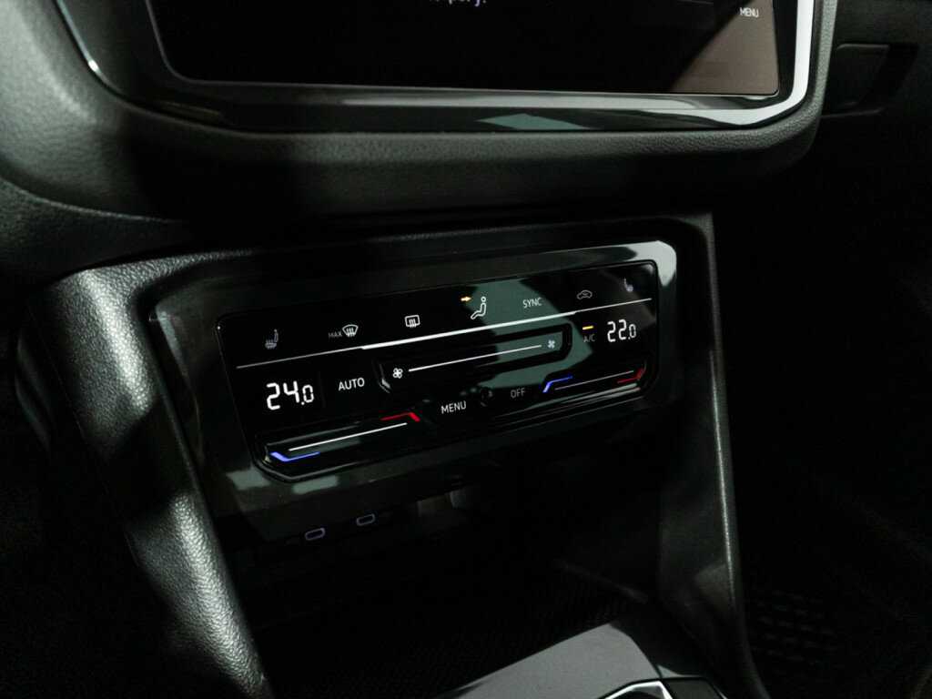 Volkswagen Tiguan б/у, 2021, Роботизированная. Фото: #18