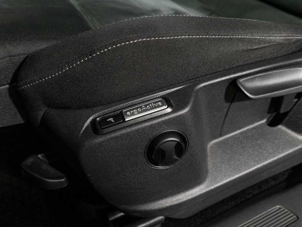 Volkswagen Tiguan б/у, 2021, Роботизированная. Фото: #20