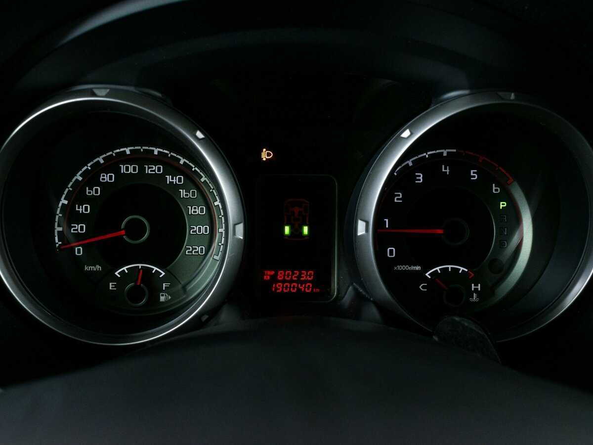 Mitsubishi Pajero б/у, 2013, Автоматическая. Фото: #10