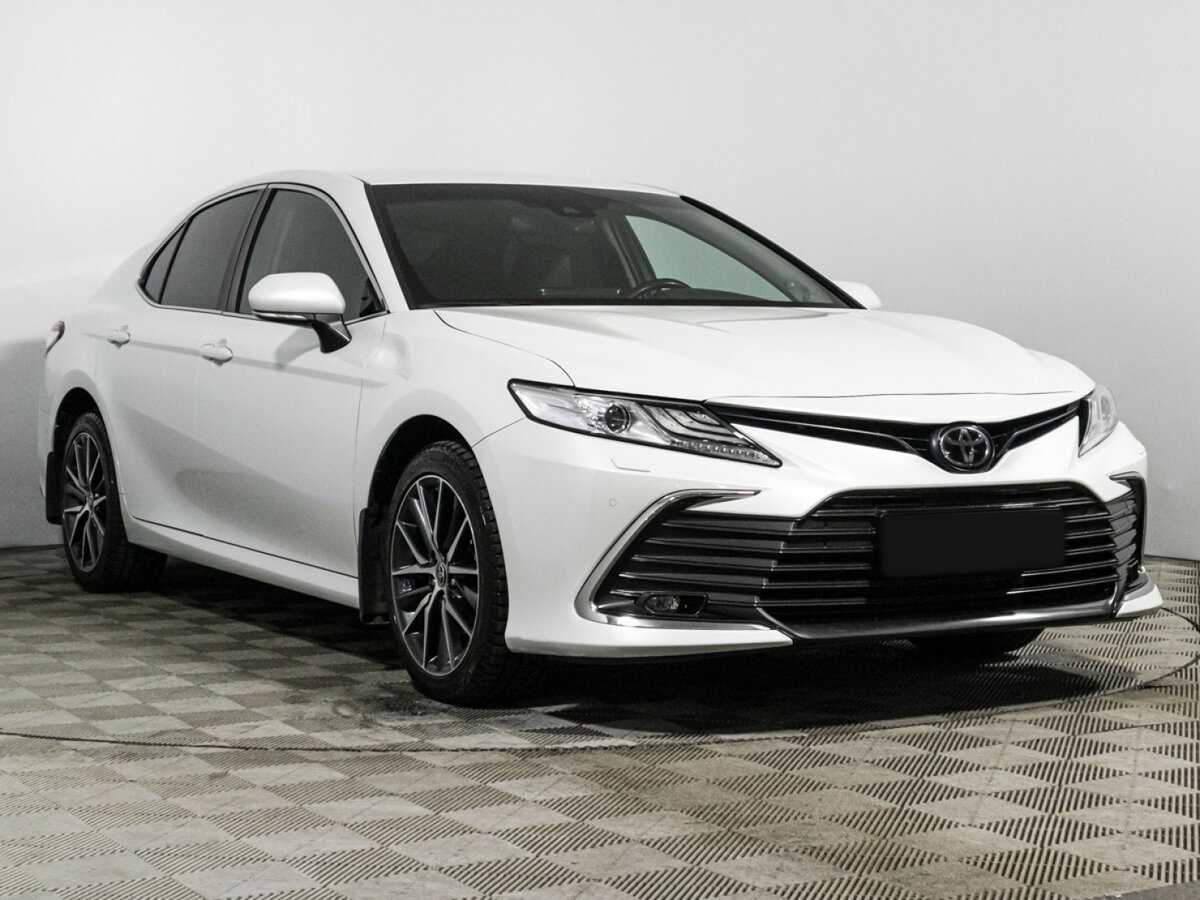 Toyota Camry б/у, 2021, Автоматическая. Фото: #2