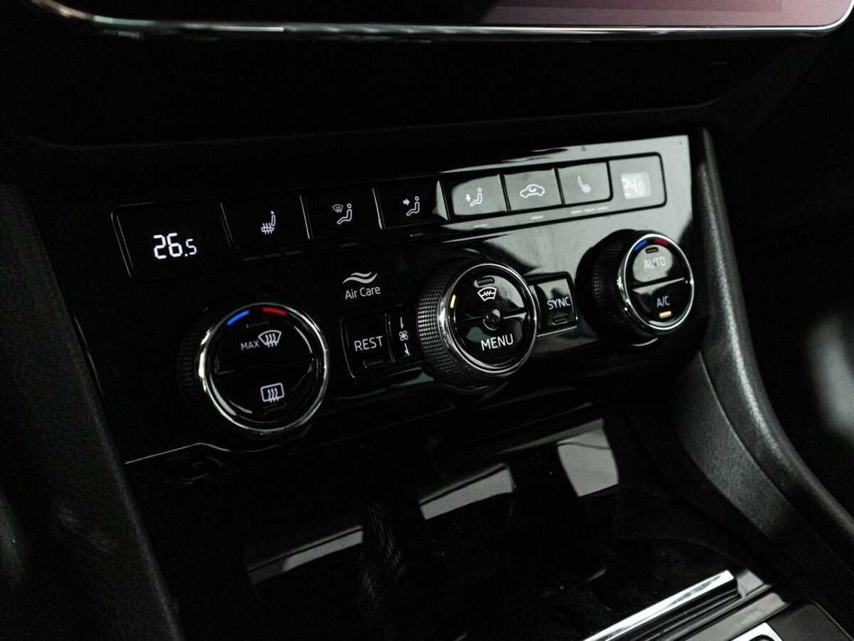 Skoda Superb б/у, 2019, Роботизированная. Фото: #14