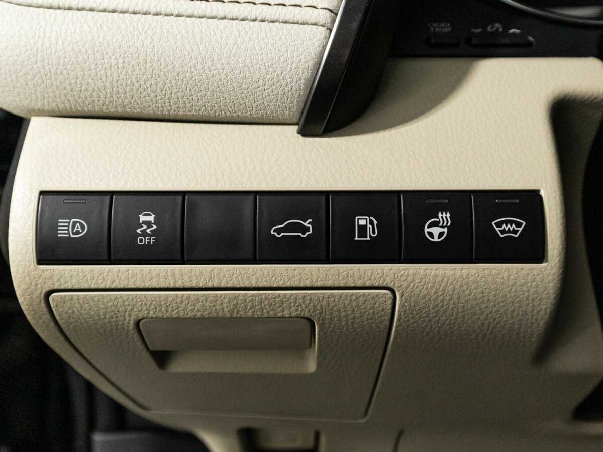 Toyota Camry б/у, 2018, Автоматическая. Фото: #18