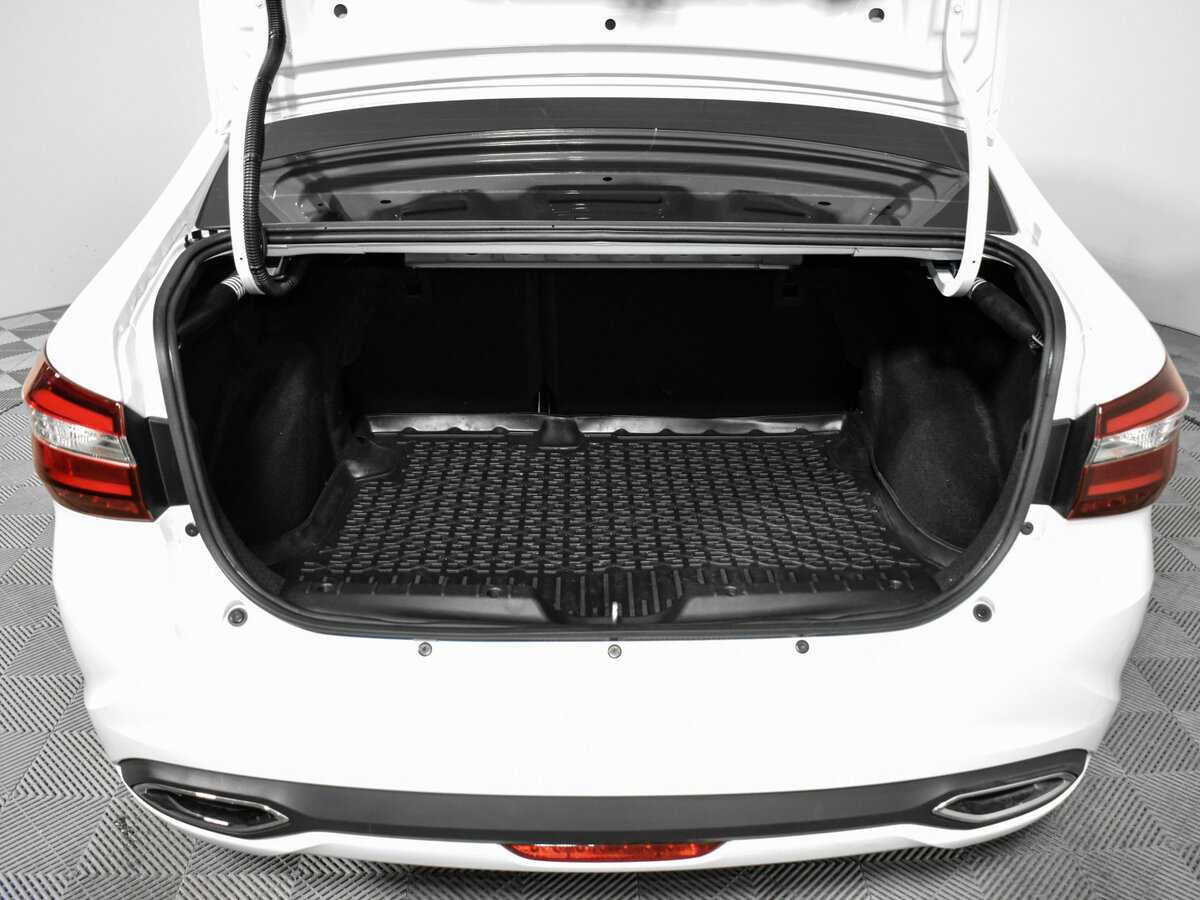 Lada (ВАЗ) Vesta б/у, 2023, Механическая. Фото: #12