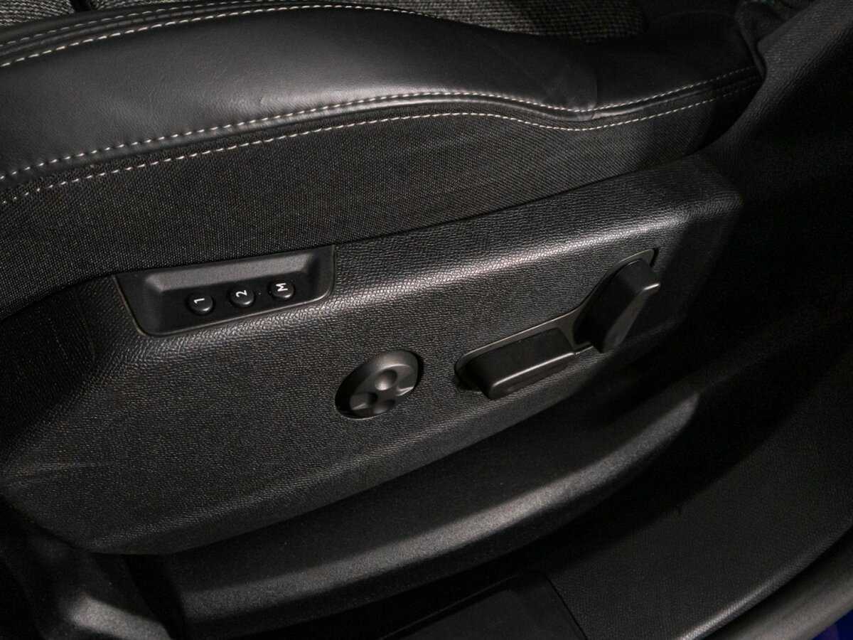 Peugeot 3008 б/у, 2017, Автоматическая. Фото: #14