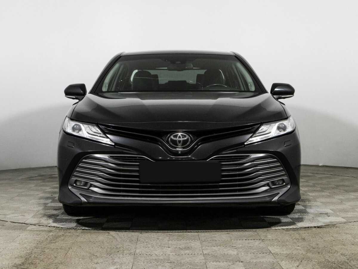 Toyota Camry б/у, 2018, Автоматическая. Фото: #1