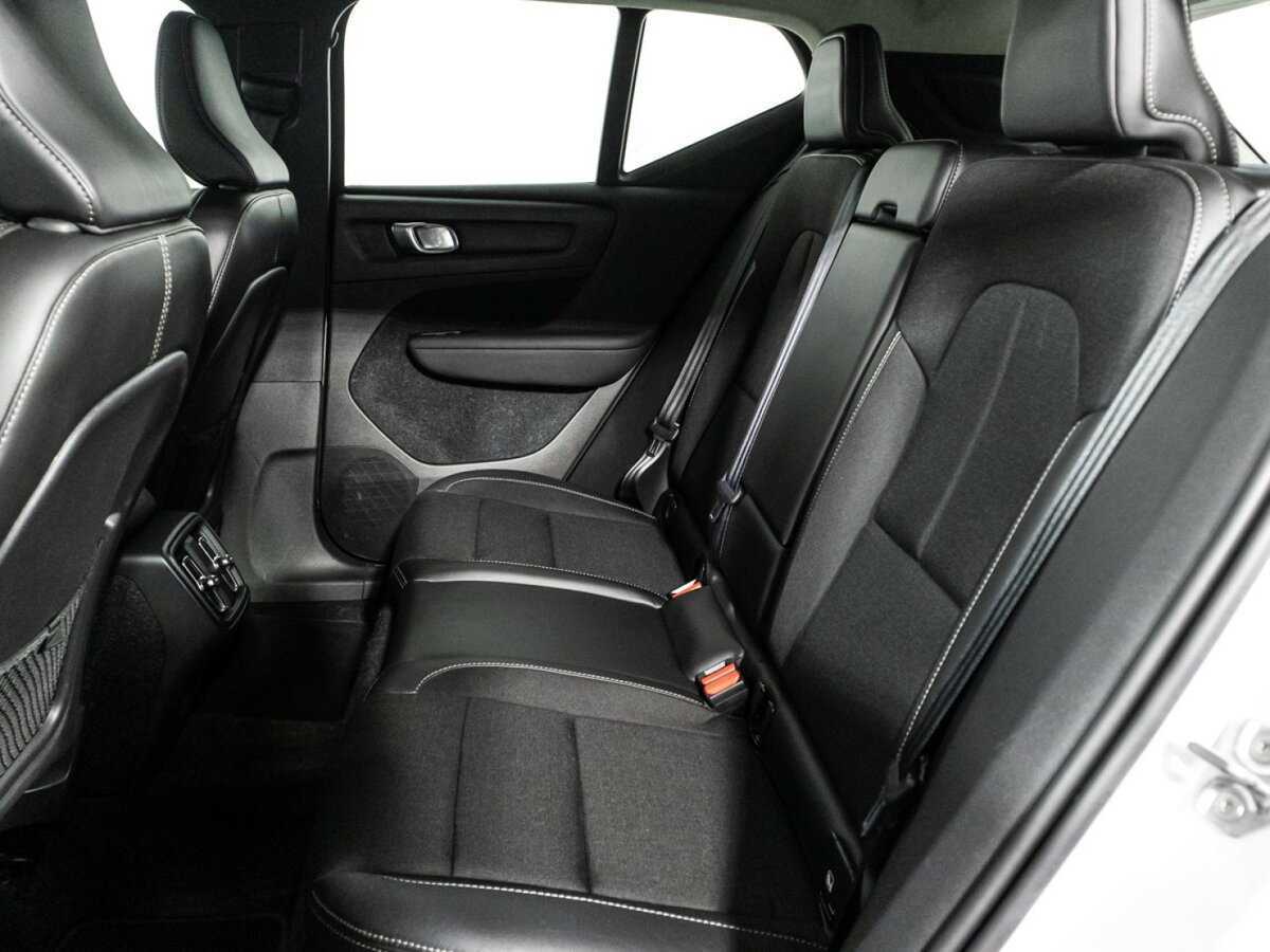 Volvo XC40 б/у, 2019, Автоматическая. Фото: #9