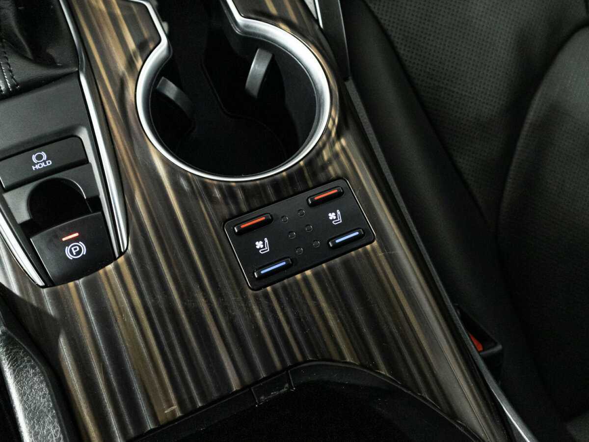 Toyota Camry б/у, 2018, Автоматическая. Фото: #20