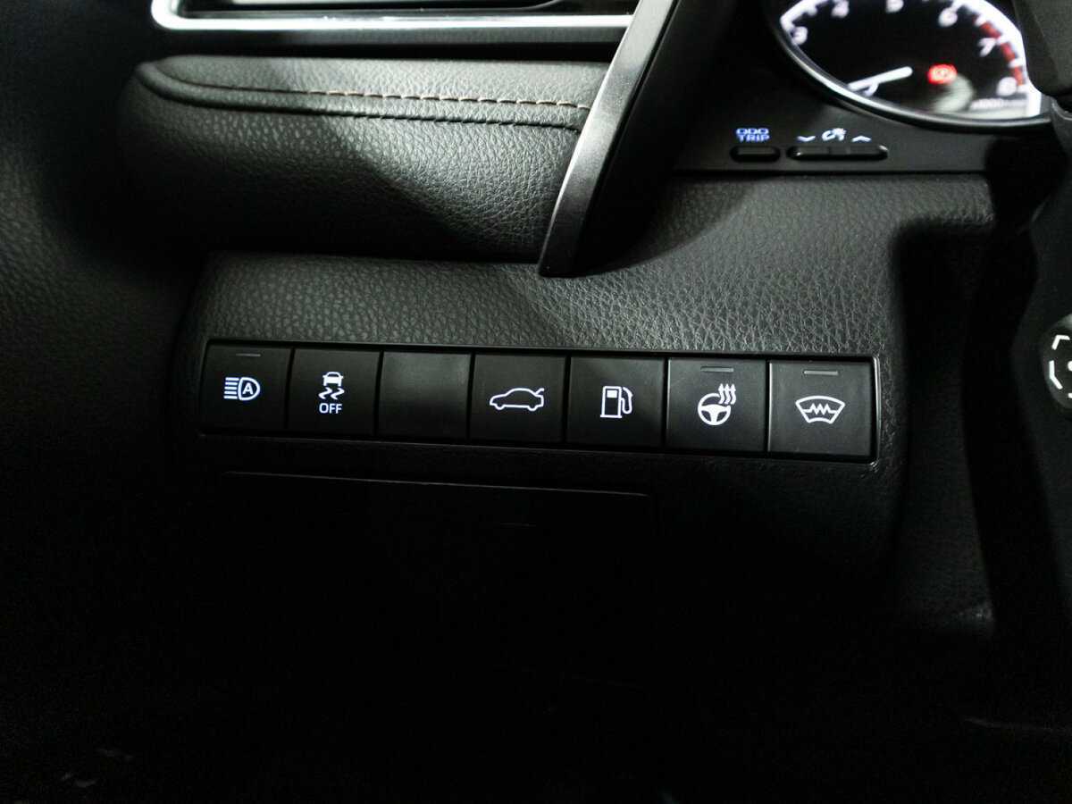 Toyota Camry б/у, 2018, Автоматическая. Фото: #22