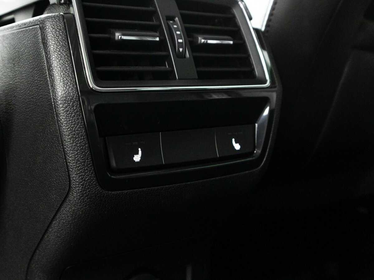 Skoda Karoq б/у, 2020, Автоматическая. Фото: #18