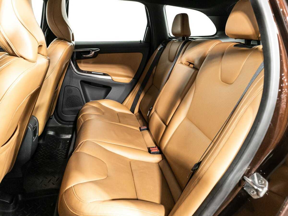 Volvo XC60 б/у, 2014, Автоматическая. Фото: #9