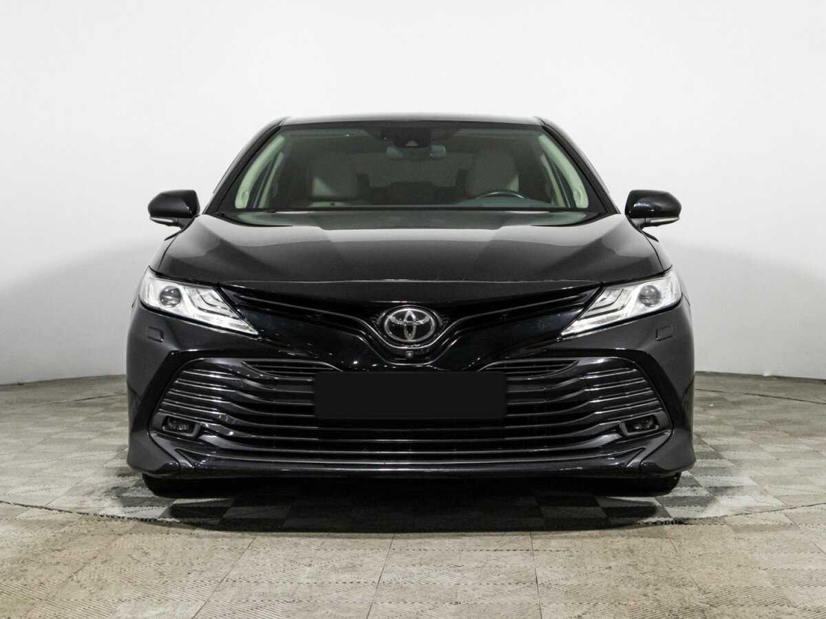 Toyota Camry б/у, 2018, Автоматическая. Фото: #1