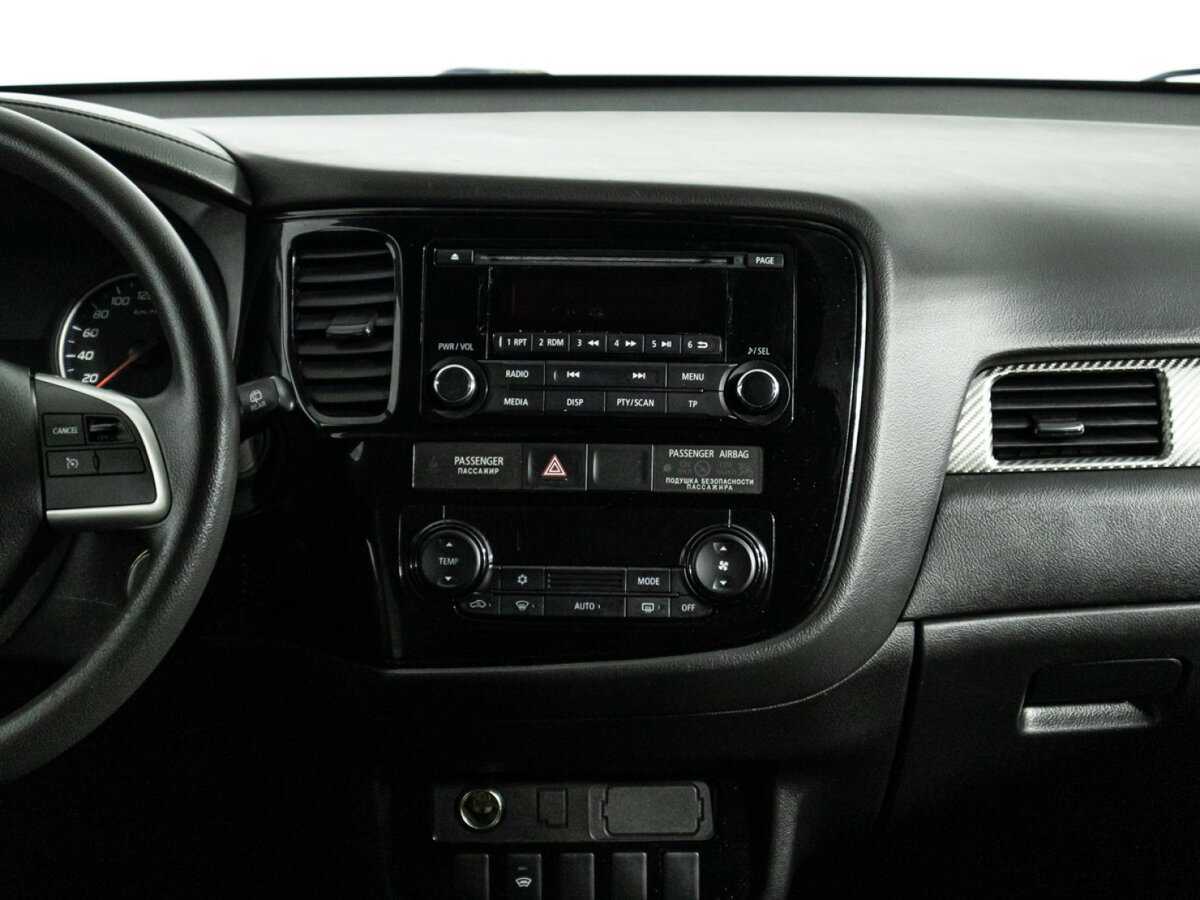 Mitsubishi Outlander б/у, 2018, Вариатор. Фото: #13