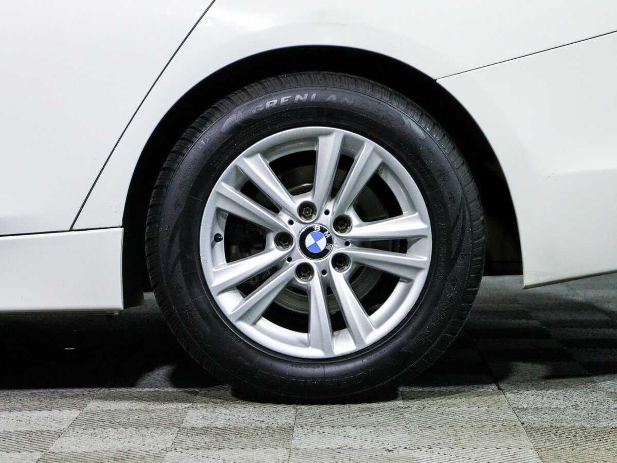 BMW 3 серии б/у, 2015, Автоматическая. Фото: #12