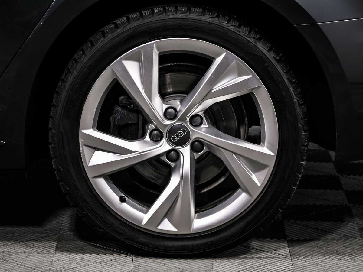 Audi A4 б/у, 2018, Роботизированная. Фото: #17