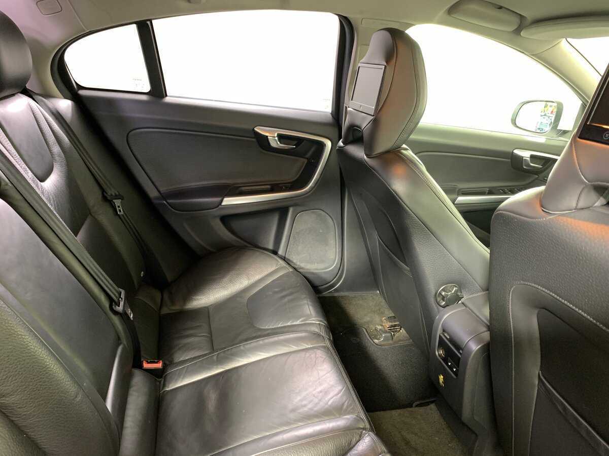 Volvo S60 б/у, 2013, Автоматическая. Фото: #16