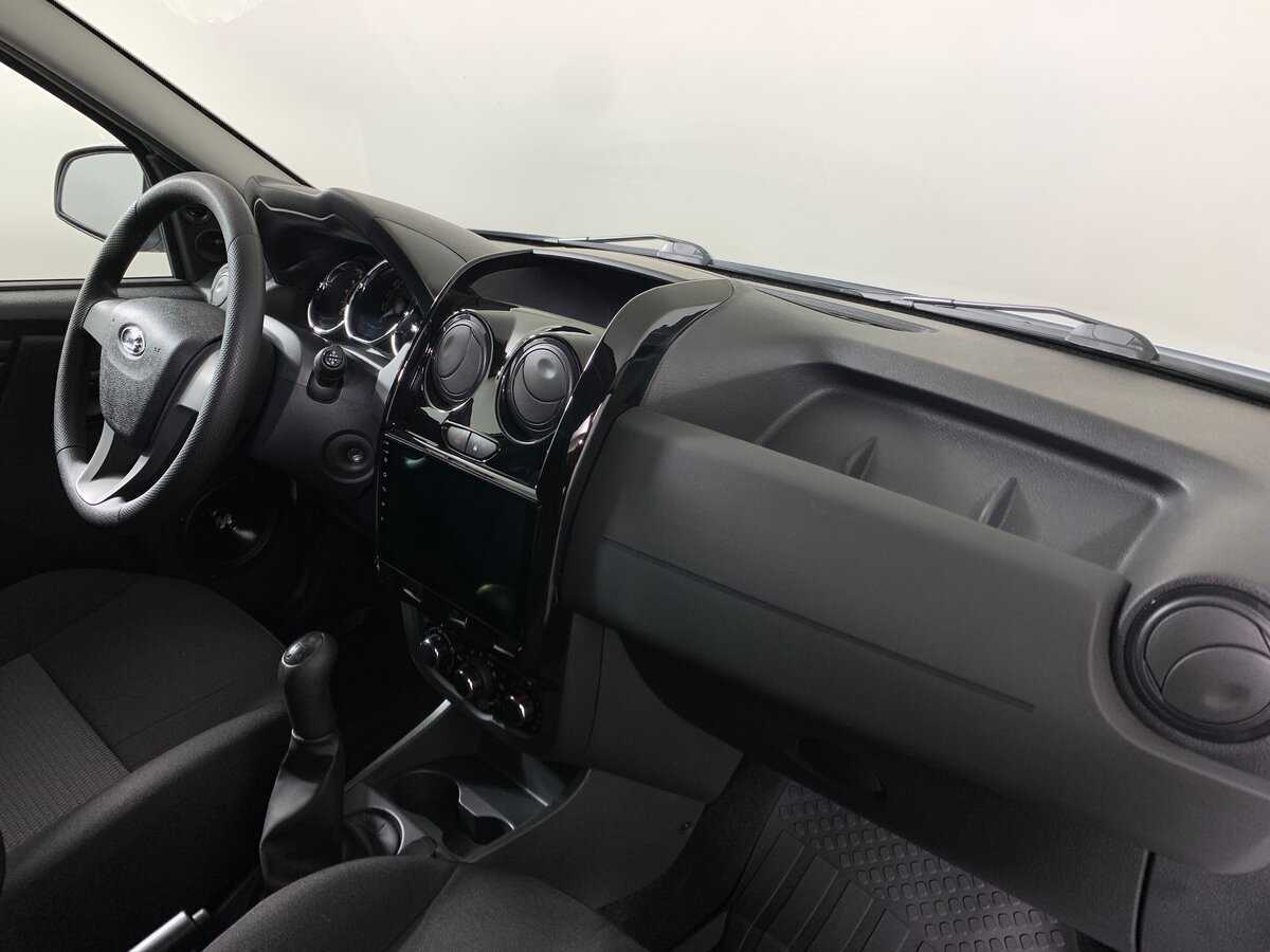 Lada (ВАЗ) Largus б/у, 2024, Механическая. Фото: #11