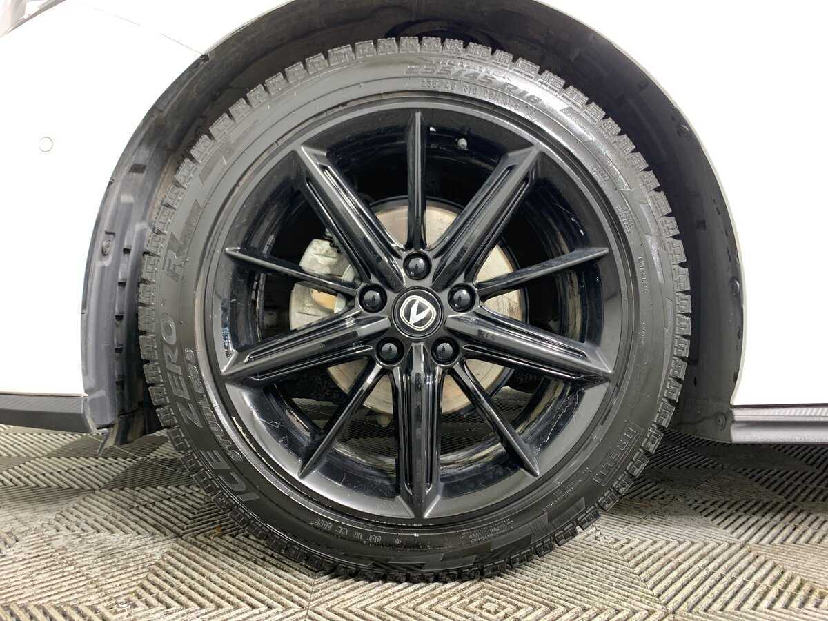 Changan UNI-V б/у, 2024, Роботизированная. Фото: #8