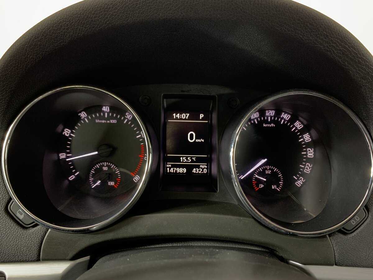 Шкода Йети б/у, 2015, Роботизированная. Фото: #14