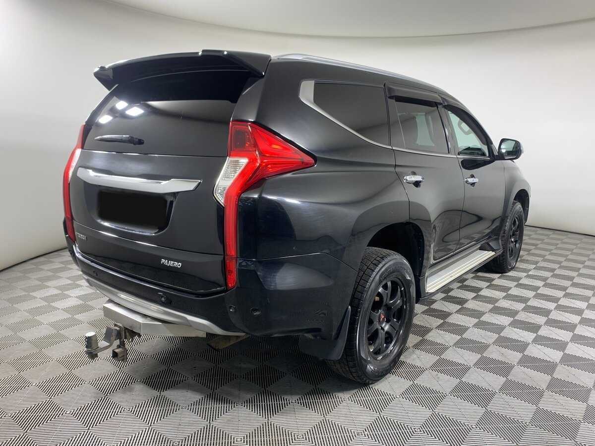 Mitsubishi Pajero Sport б/у, 2017, Автоматическая. Фото: #4