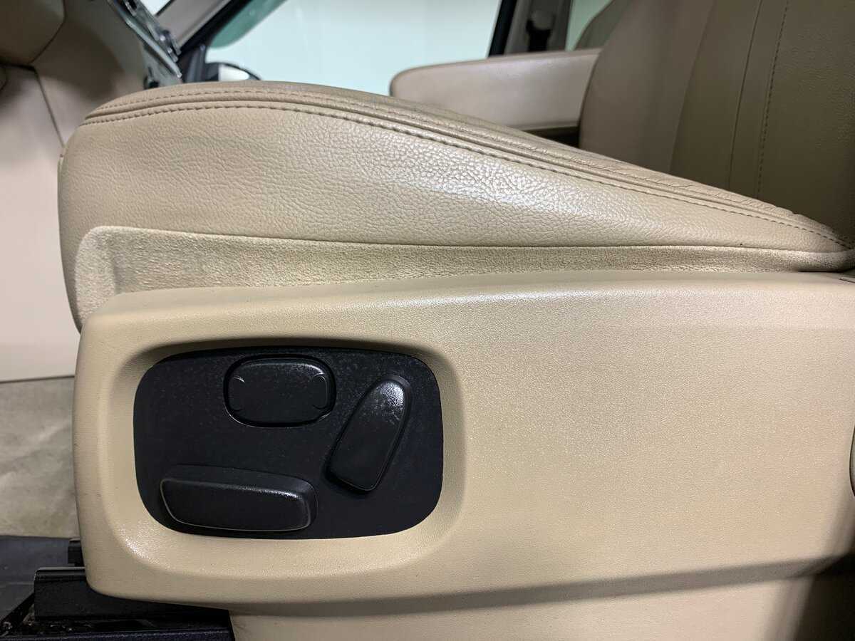 Land Rover Discovery б/у, 2012, Автоматическая. Фото: #16