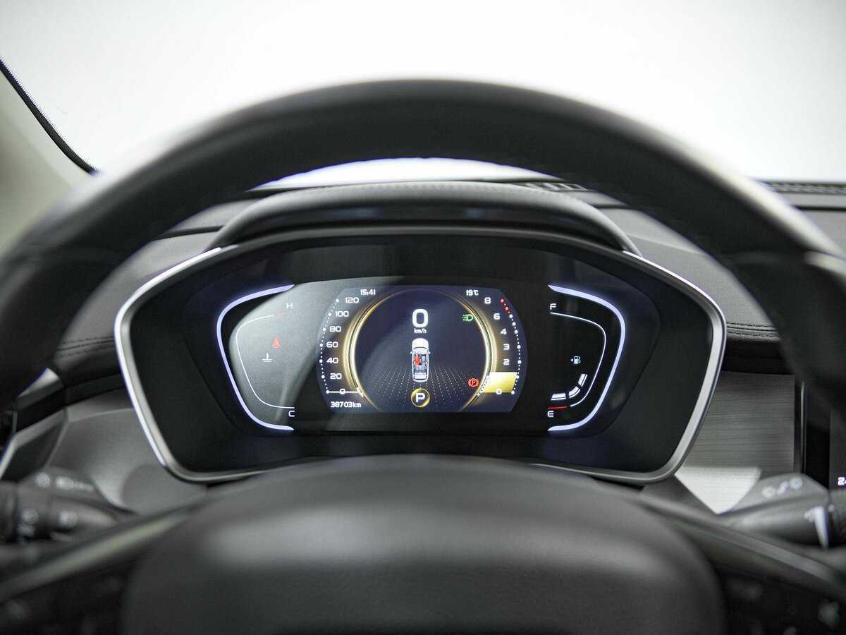 Geely Coolray б/у, 2023, Роботизированная. Фото: #6