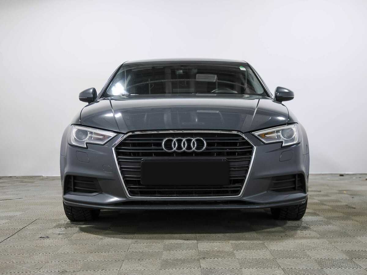 Audi A3 б/у, 2018, Роботизированная. Фото: #1