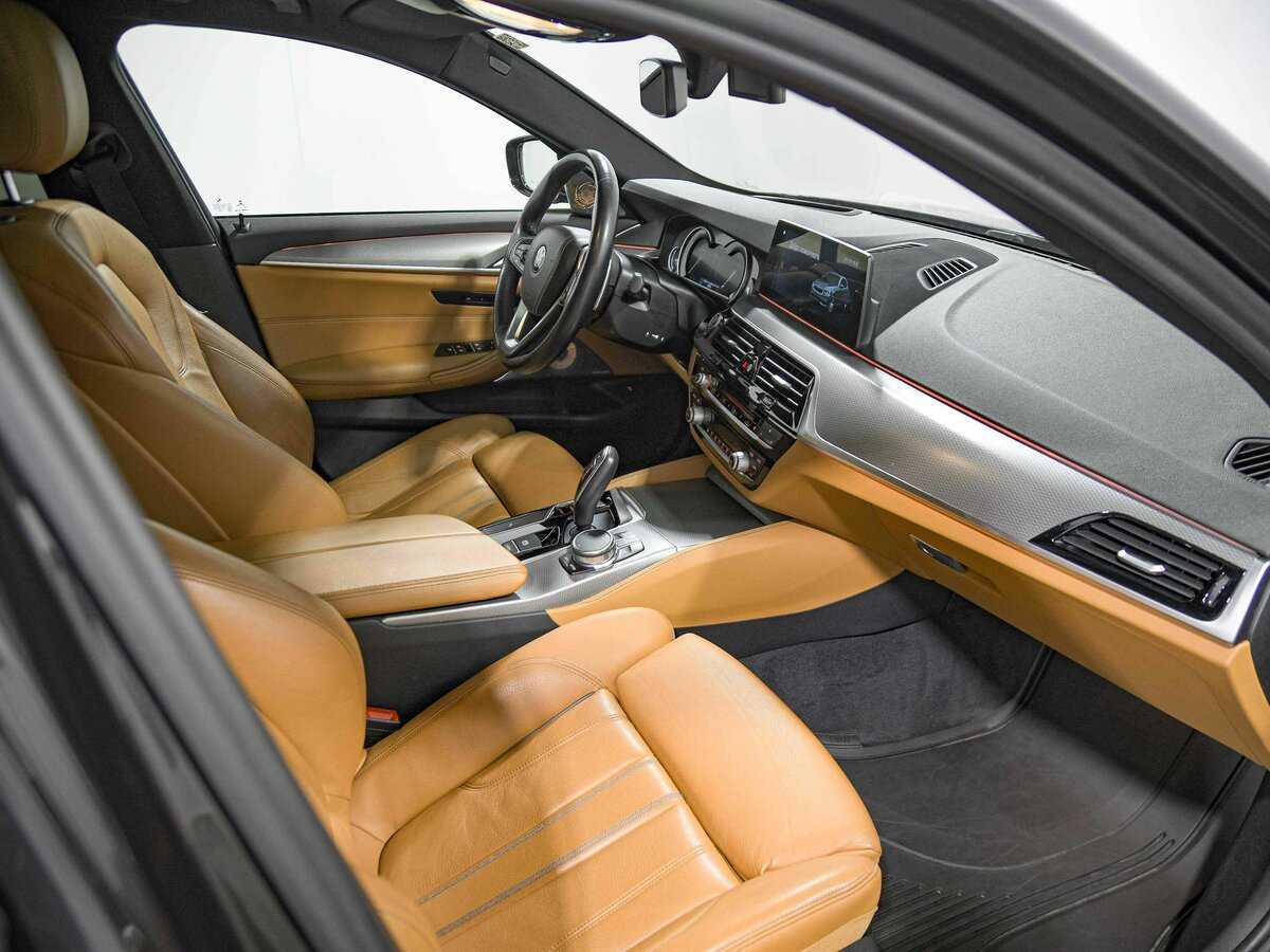 BMW 5 серии б/у, 2017, Автоматическая. Фото: #16