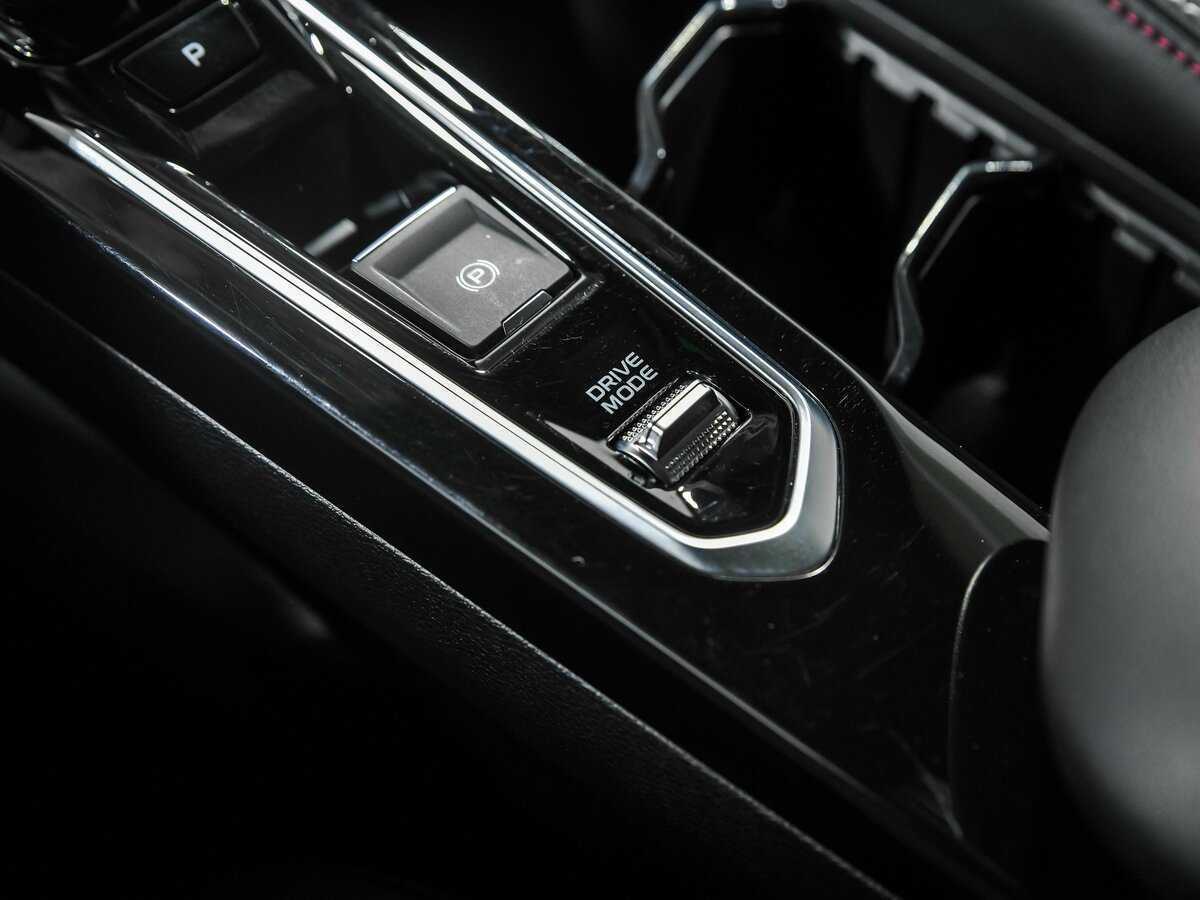 Geely Coolray б/у, 2023, Роботизированная. Фото: #12