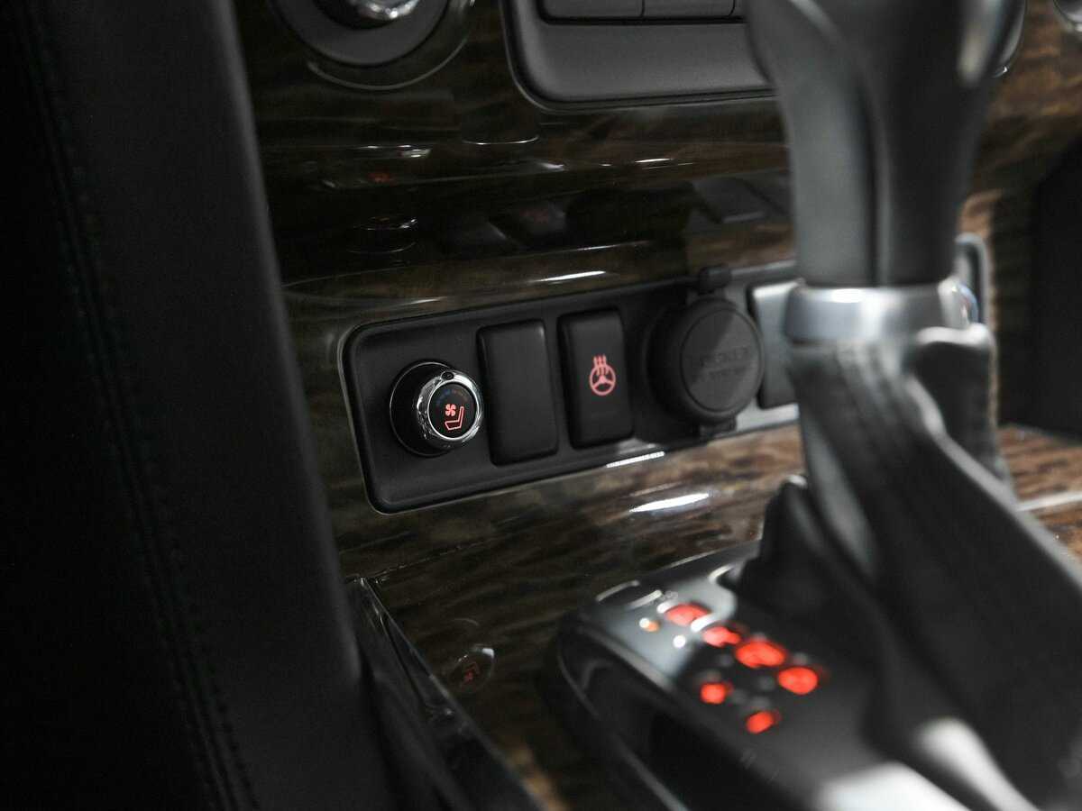 Nissan Patrol б/у, 2012, Автоматическая. Фото: #14