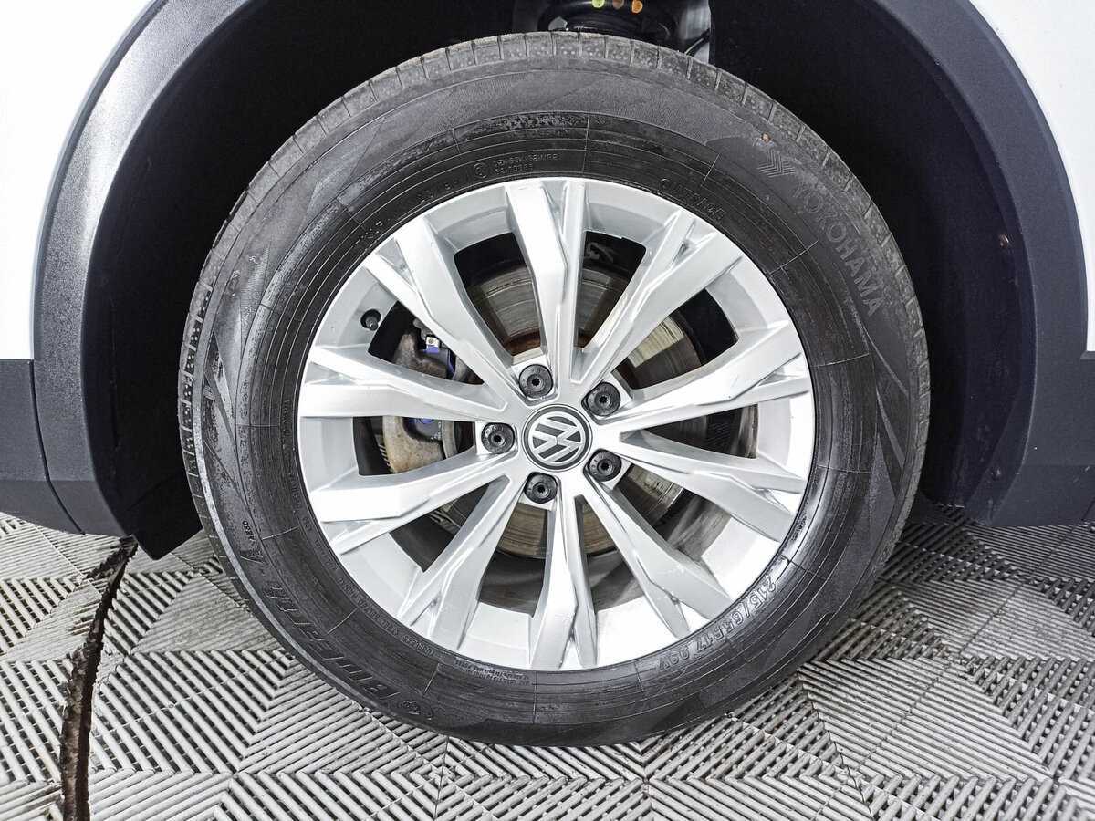 Volkswagen Tiguan б/у, 2018, Роботизированная. Фото: #15