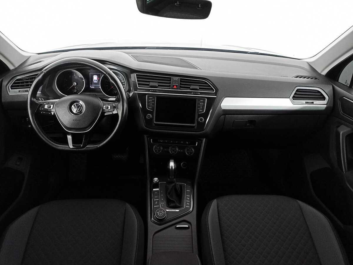 Volkswagen Tiguan б/у, 2017, Роботизированная. Фото: #13