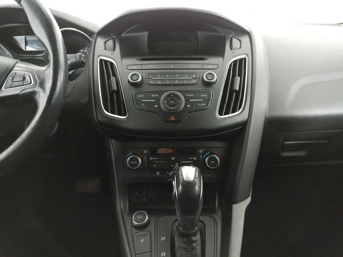 Форд Фокус б/у, 2015, Роботизированная. Фото: #14