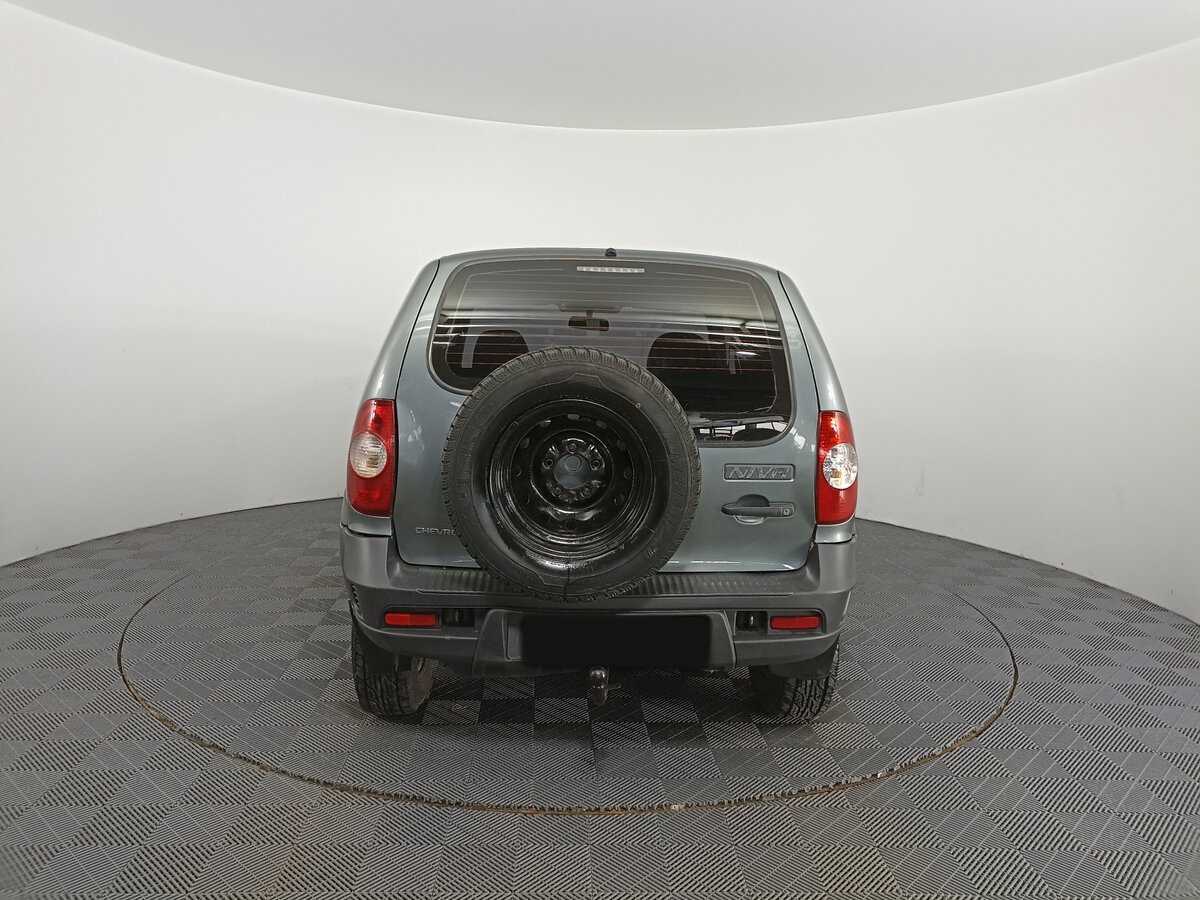 Chevrolet Niva б/у, 2014, Механическая. Фото: #5